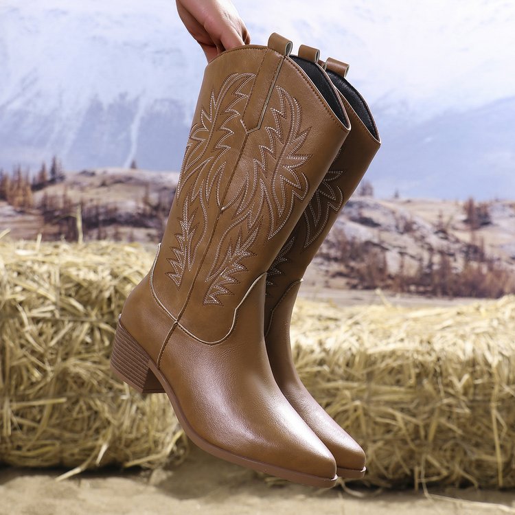 Vintage Tribal Pattern Chunky Heel Ankle Boots for Women with Embroidery Round Toe Martin Boots