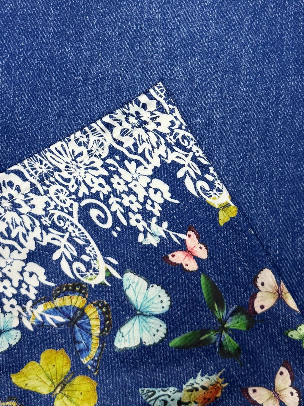 Plus Size Women's Capri Leggings with Butterfly Pattern Denim